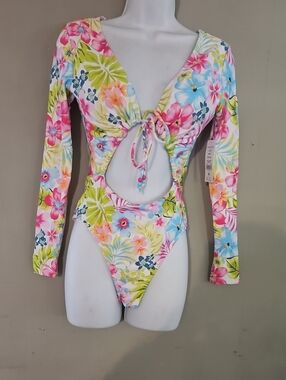 Celebrity Pink Multicolor Tropical Floral Rashguard - Pink, Blue, Yellow, Green